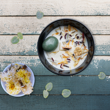 Load image into Gallery viewer, Renew & Activate Crystal Candle